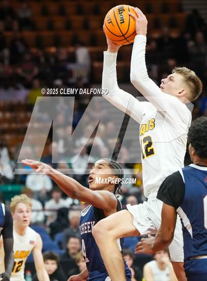 Thumbnail 2 in Sand Creek vs Green Mountain (CHSAA 5A Great 8) photogallery.