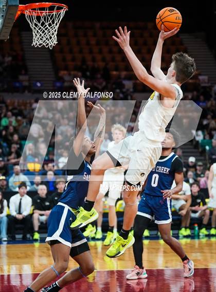 Thumbnail 2 in Sand Creek vs Green Mountain (CHSAA 5A Great 8) photogallery.