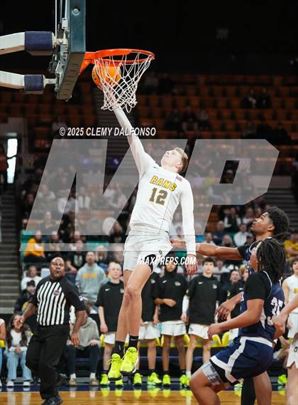 Thumbnail 3 in Sand Creek vs Green Mountain (CHSAA 5A Great 8) photogallery.