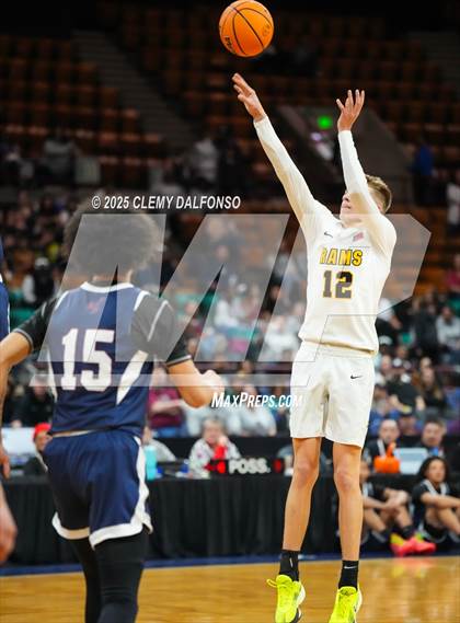 Thumbnail 2 in Sand Creek vs Green Mountain (CHSAA 5A Great 8) photogallery.