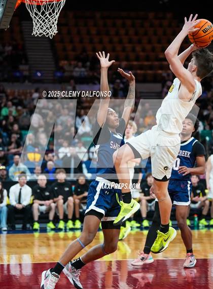 Thumbnail 3 in Sand Creek vs Green Mountain (CHSAA 5A Great 8) photogallery.