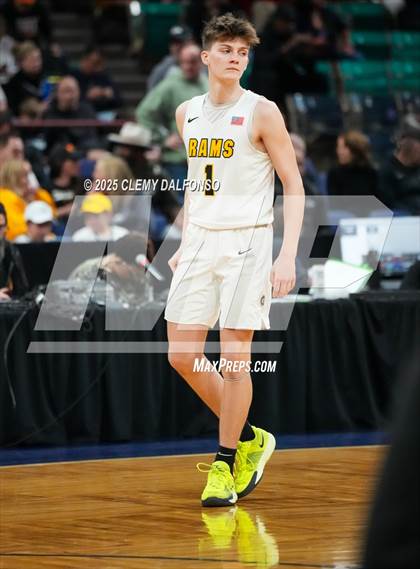 Thumbnail 1 in Sand Creek vs Green Mountain (CHSAA 5A Great 8) photogallery.