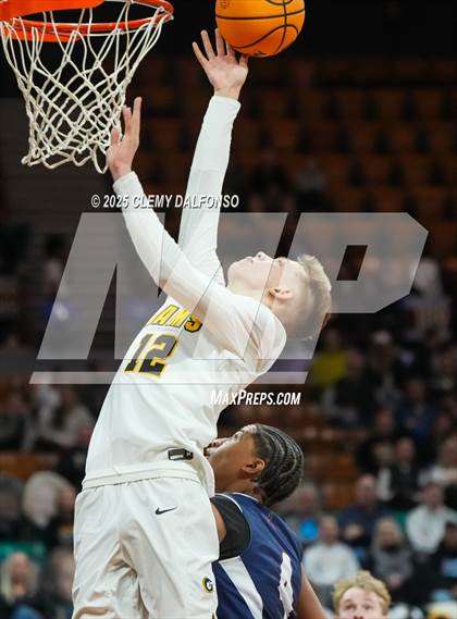 Thumbnail 1 in Sand Creek vs Green Mountain (CHSAA 5A Great 8) photogallery.