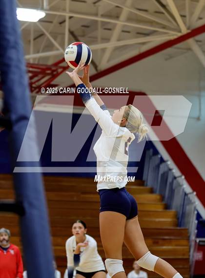 Thumbnail 3 in Dixon @ West Carteret photogallery.
