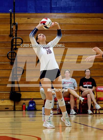 Thumbnail 3 in Dixon @ West Carteret photogallery.