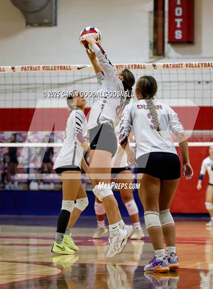Thumbnail 2 in Dixon @ West Carteret photogallery.