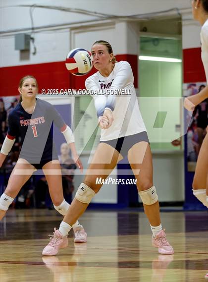 Thumbnail 3 in Dixon @ West Carteret photogallery.