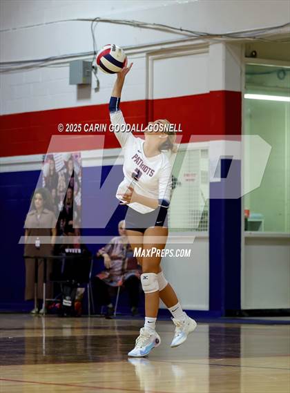 Thumbnail 2 in Dixon @ West Carteret photogallery.