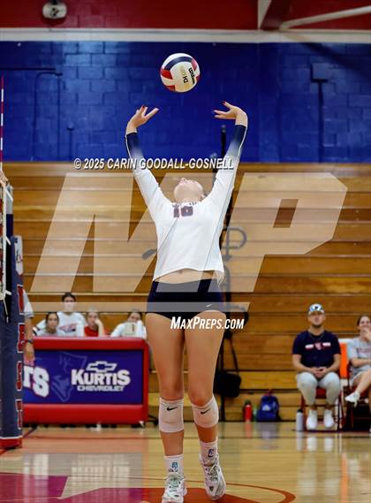 Thumbnail 3 in Dixon @ West Carteret photogallery.