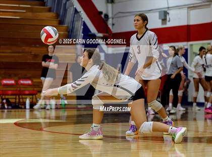 Thumbnail 2 in Dixon @ West Carteret photogallery.