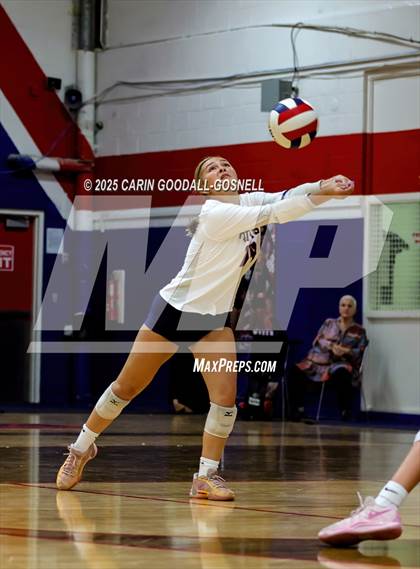 Thumbnail 2 in Dixon @ West Carteret photogallery.