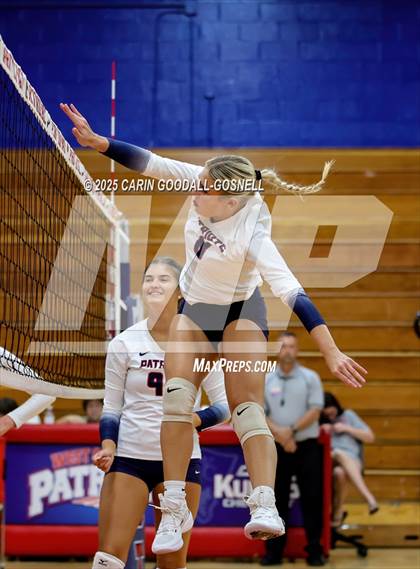 Thumbnail 3 in Dixon @ West Carteret photogallery.