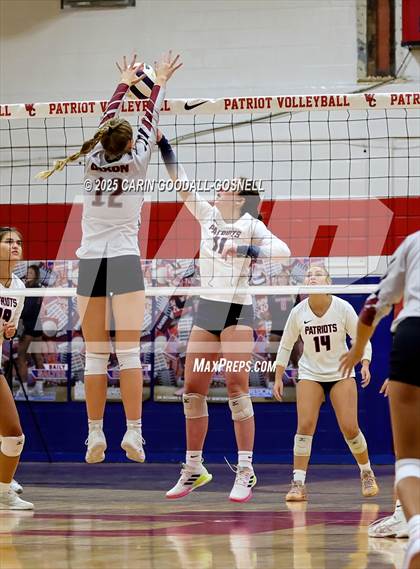 Thumbnail 3 in Dixon @ West Carteret photogallery.