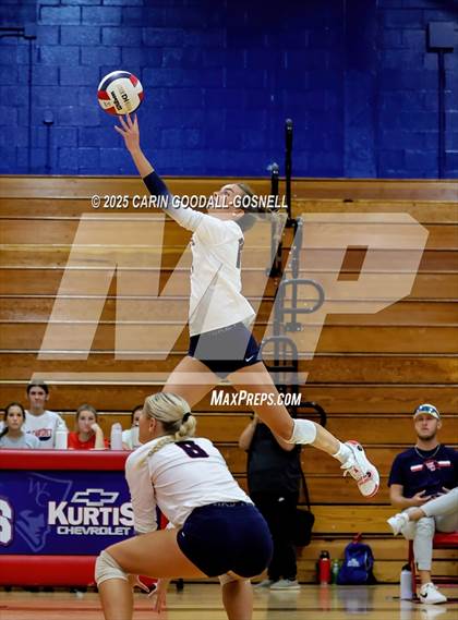 Thumbnail 3 in Dixon @ West Carteret photogallery.
