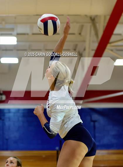 Thumbnail 2 in Dixon @ West Carteret photogallery.
