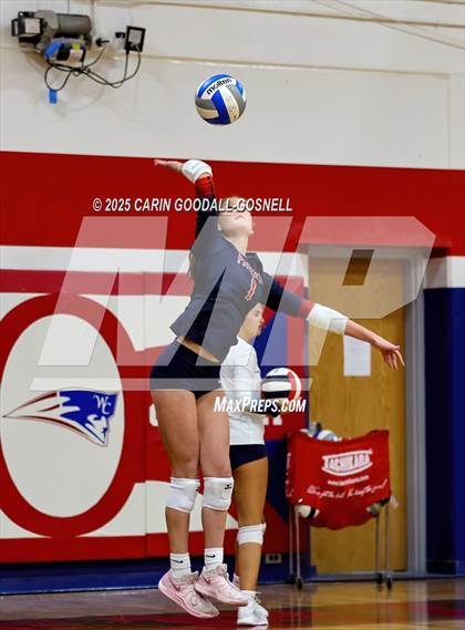 Thumbnail 3 in Dixon @ West Carteret photogallery.