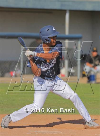 Thumbnail 1 in Oak Park @ Camarillo photogallery.