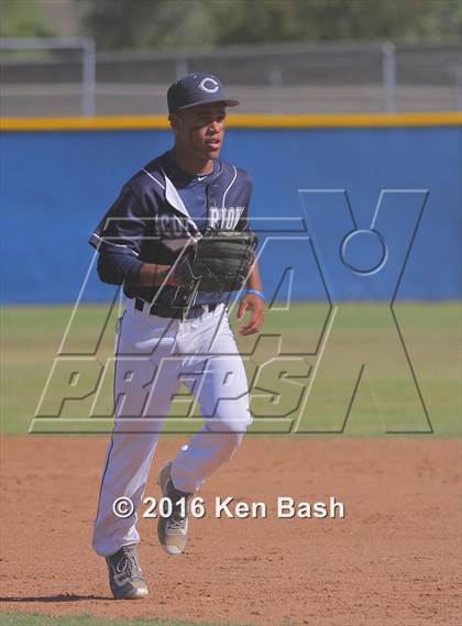 Thumbnail 1 in Oak Park @ Camarillo photogallery.