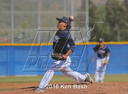 Thumbnail 2 in Oak Park @ Camarillo photogallery.