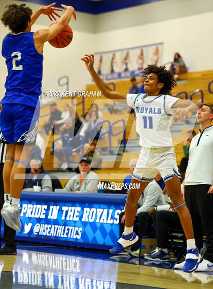 Thumbnail 3 in Carroll @ Hamilton Southeastern photogallery.