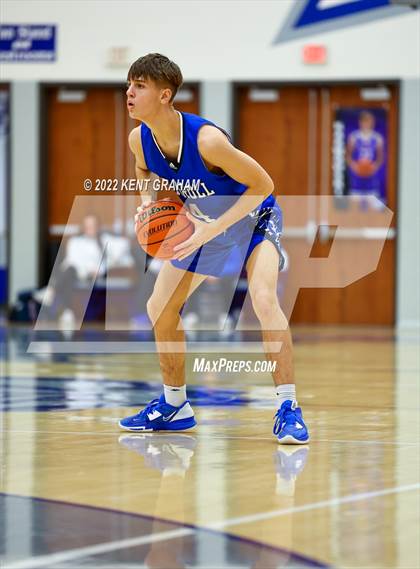 Thumbnail 2 in Carroll @ Hamilton Southeastern photogallery.