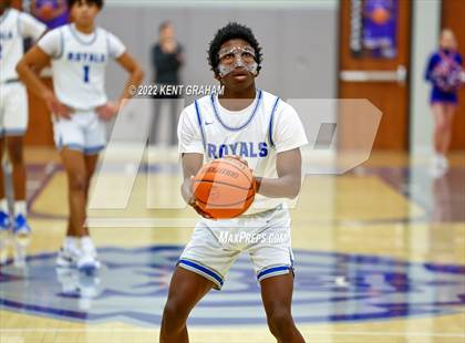 Thumbnail 3 in Carroll @ Hamilton Southeastern photogallery.