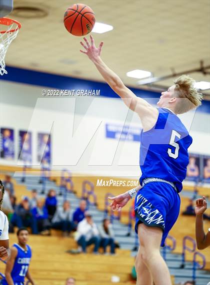 Thumbnail 2 in Carroll @ Hamilton Southeastern photogallery.