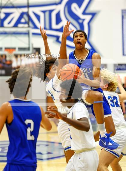 Thumbnail 1 in Carroll @ Hamilton Southeastern photogallery.