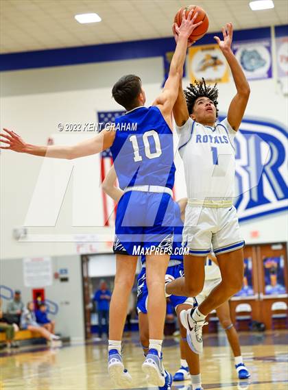 Thumbnail 3 in Carroll @ Hamilton Southeastern photogallery.