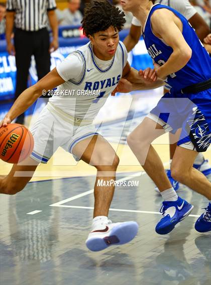 Thumbnail 3 in Carroll @ Hamilton Southeastern photogallery.