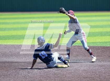 Thumbnail 2 in Johnson vs Marshall photogallery.