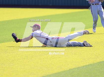Thumbnail 3 in Johnson vs Marshall photogallery.
