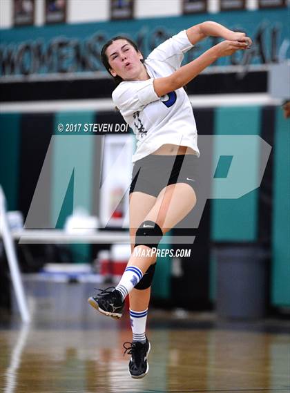 Thumbnail 2 in Norco @ Santiago photogallery.