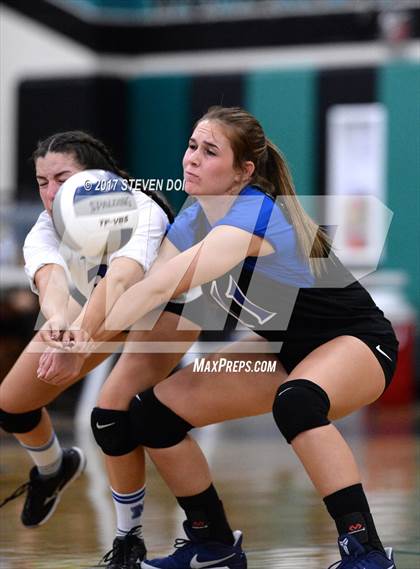 Thumbnail 2 in Norco @ Santiago photogallery.