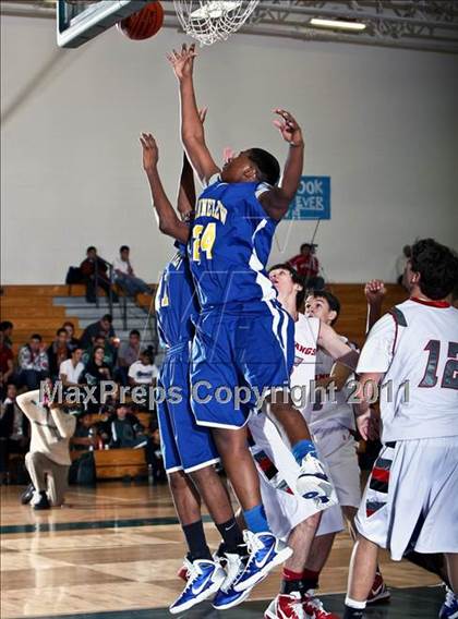 Thumbnail 3 in Channelview vs. Spring (McDonalds Texas Invitational) photogallery.