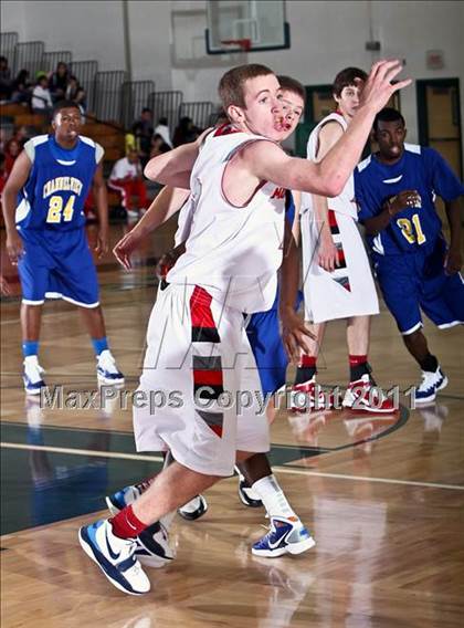 Thumbnail 2 in Channelview vs. Spring (McDonalds Texas Invitational) photogallery.