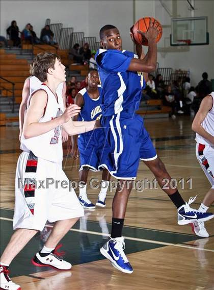 Thumbnail 2 in Channelview vs. Spring (McDonalds Texas Invitational) photogallery.
