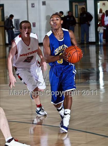 Thumbnail 2 in Channelview vs. Spring (McDonalds Texas Invitational) photogallery.