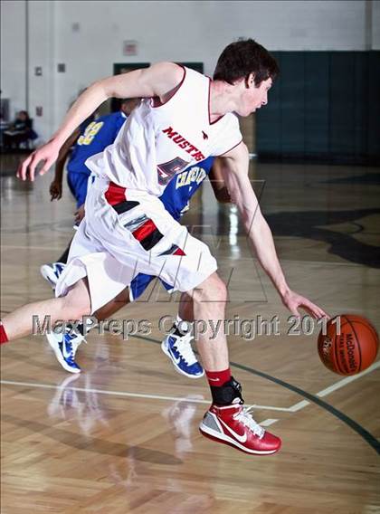 Thumbnail 3 in Channelview vs. Spring (McDonalds Texas Invitational) photogallery.
