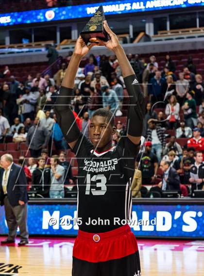 Thumbnail 1 in 2015 McDonald's All-American Boys Game photogallery.