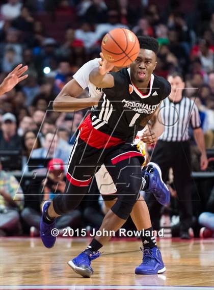 Thumbnail 2 in 2015 McDonald's All-American Boys Game photogallery.