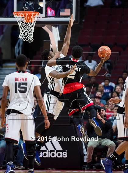 Thumbnail 1 in 2015 McDonald's All-American Boys Game photogallery.