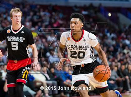 Thumbnail 2 in 2015 McDonald's All-American Boys Game photogallery.