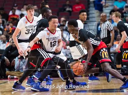 Thumbnail 1 in 2015 McDonald's All-American Boys Game photogallery.