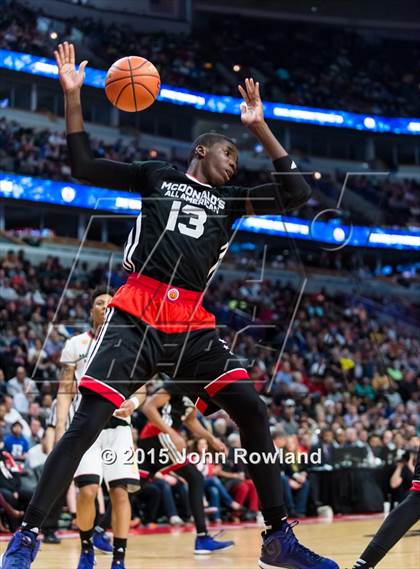 Thumbnail 2 in 2015 McDonald's All-American Boys Game photogallery.