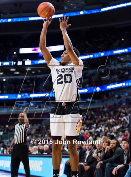 Thumbnail 2 in 2015 McDonald's All-American Boys Game photogallery.