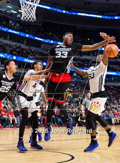 Thumbnail 2 in 2015 McDonald's All-American Boys Game photogallery.
