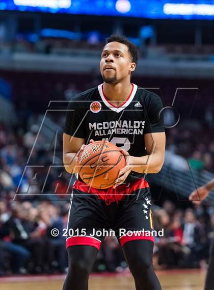 Thumbnail 1 in 2015 McDonald's All-American Boys Game photogallery.
