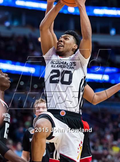 Thumbnail 2 in 2015 McDonald's All-American Boys Game photogallery.