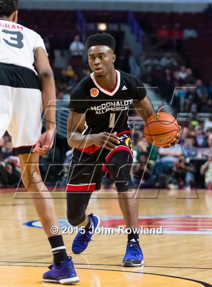 Thumbnail 1 in 2015 McDonald's All-American Boys Game photogallery.